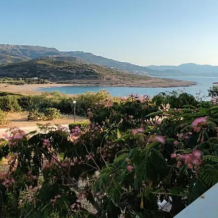 Soe Ξενοδοχείο με διαμερίσματα *